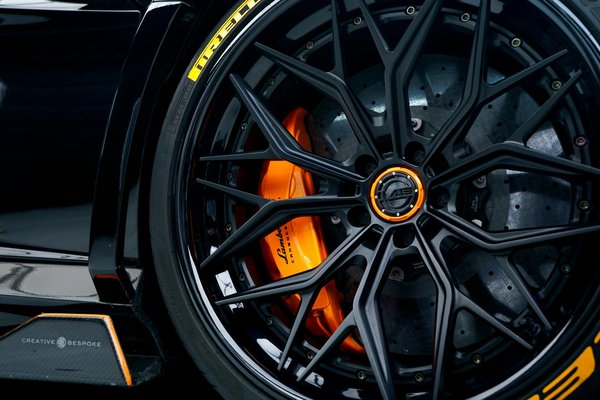 Transformez votre ktm avec la plaque phare avant blanche